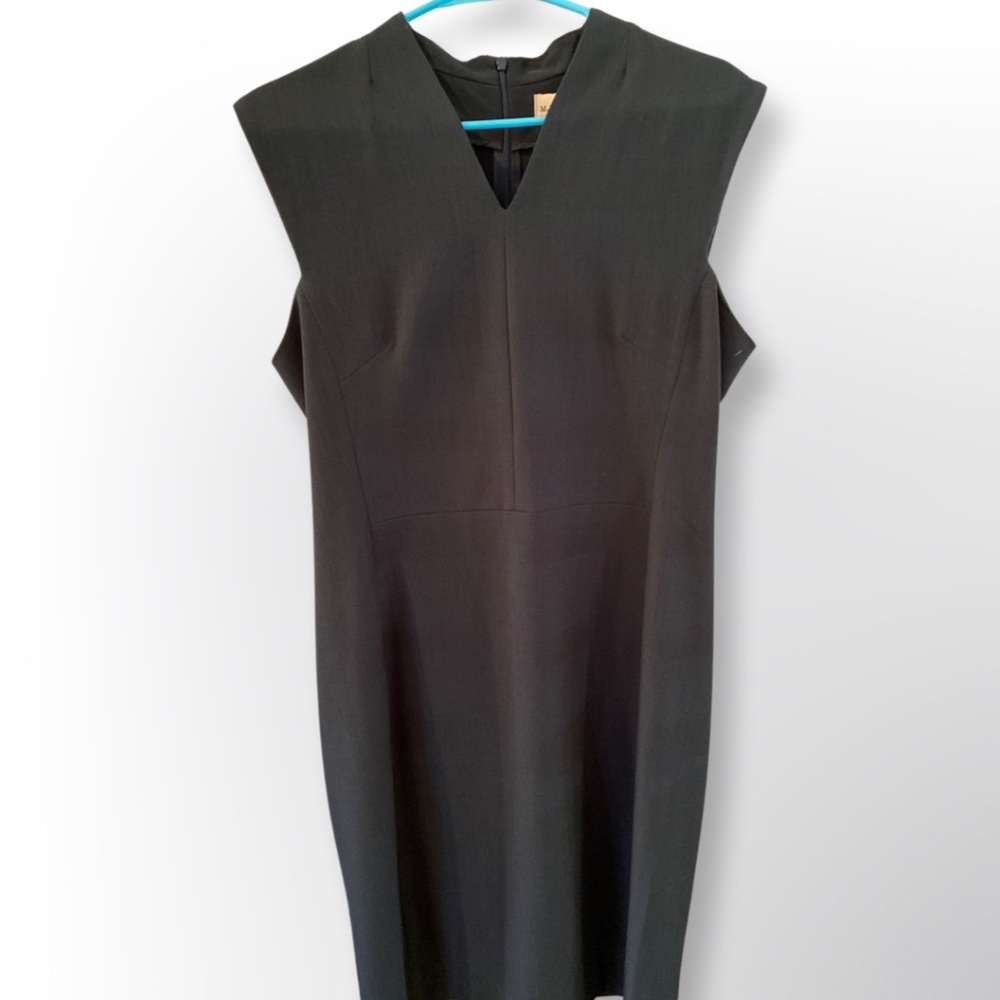 MM Lafleur aditi v neck dress